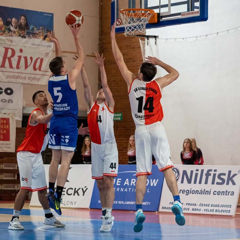Blue Arrow International Slavia Basketbal